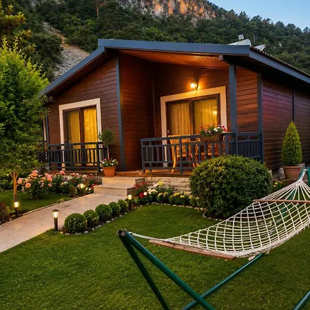 Villa Cirali 2 *